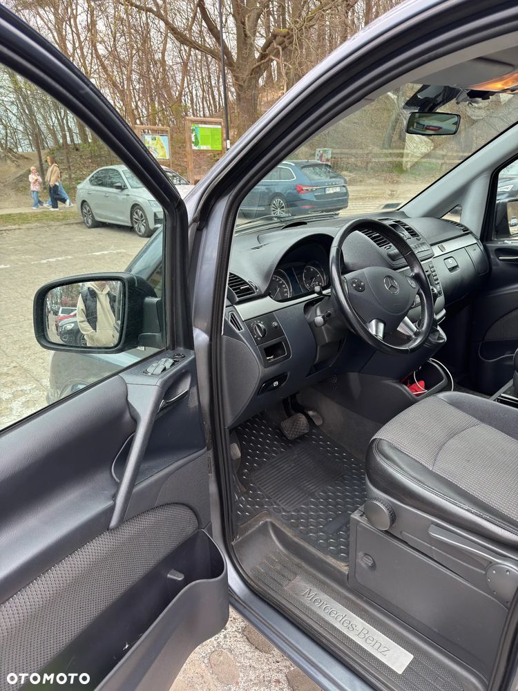 Mercedes-Benz Viano - 10