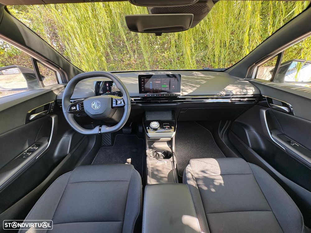 MG MG4 4 Standard - 16