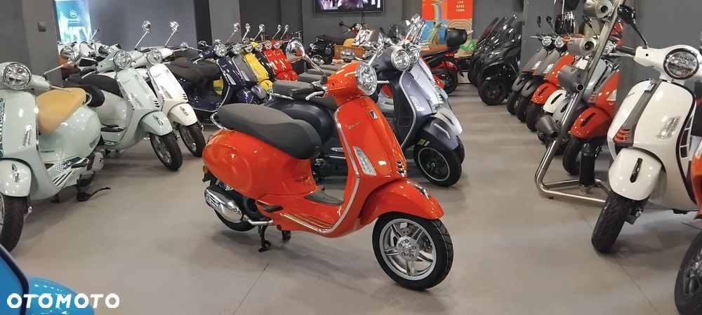 Vespa Primavera - 1