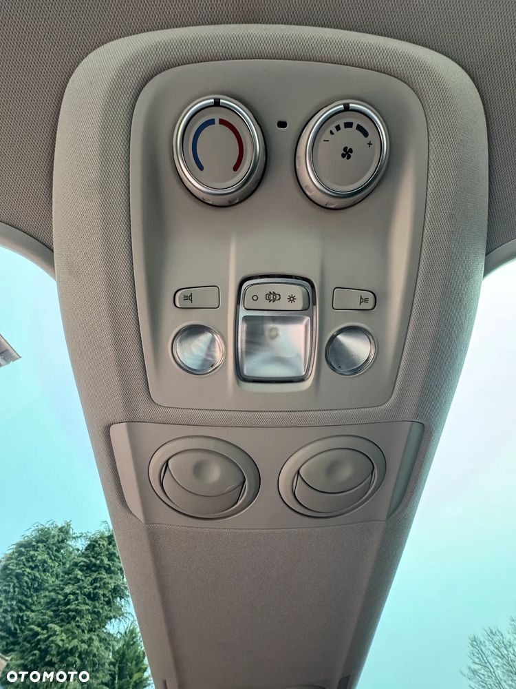 Citroën SpaceTourer M EAT8 Business - 24