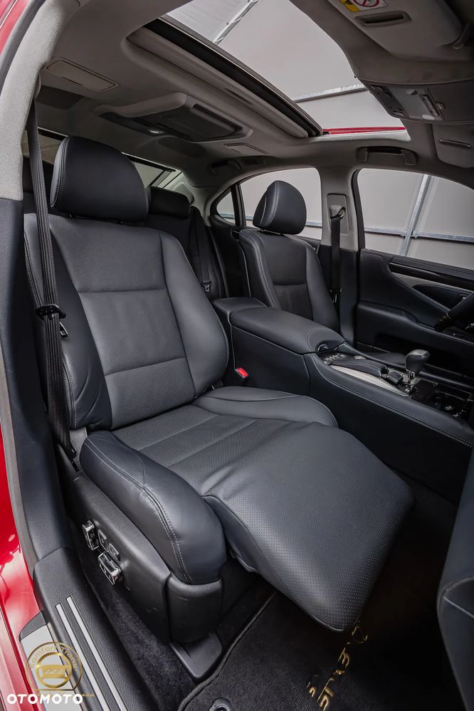 Lexus LS 600h Luxury Line - 28