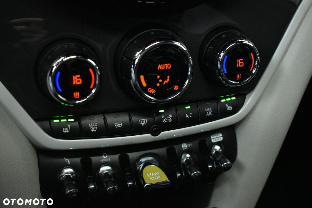 MINI Countryman - 18