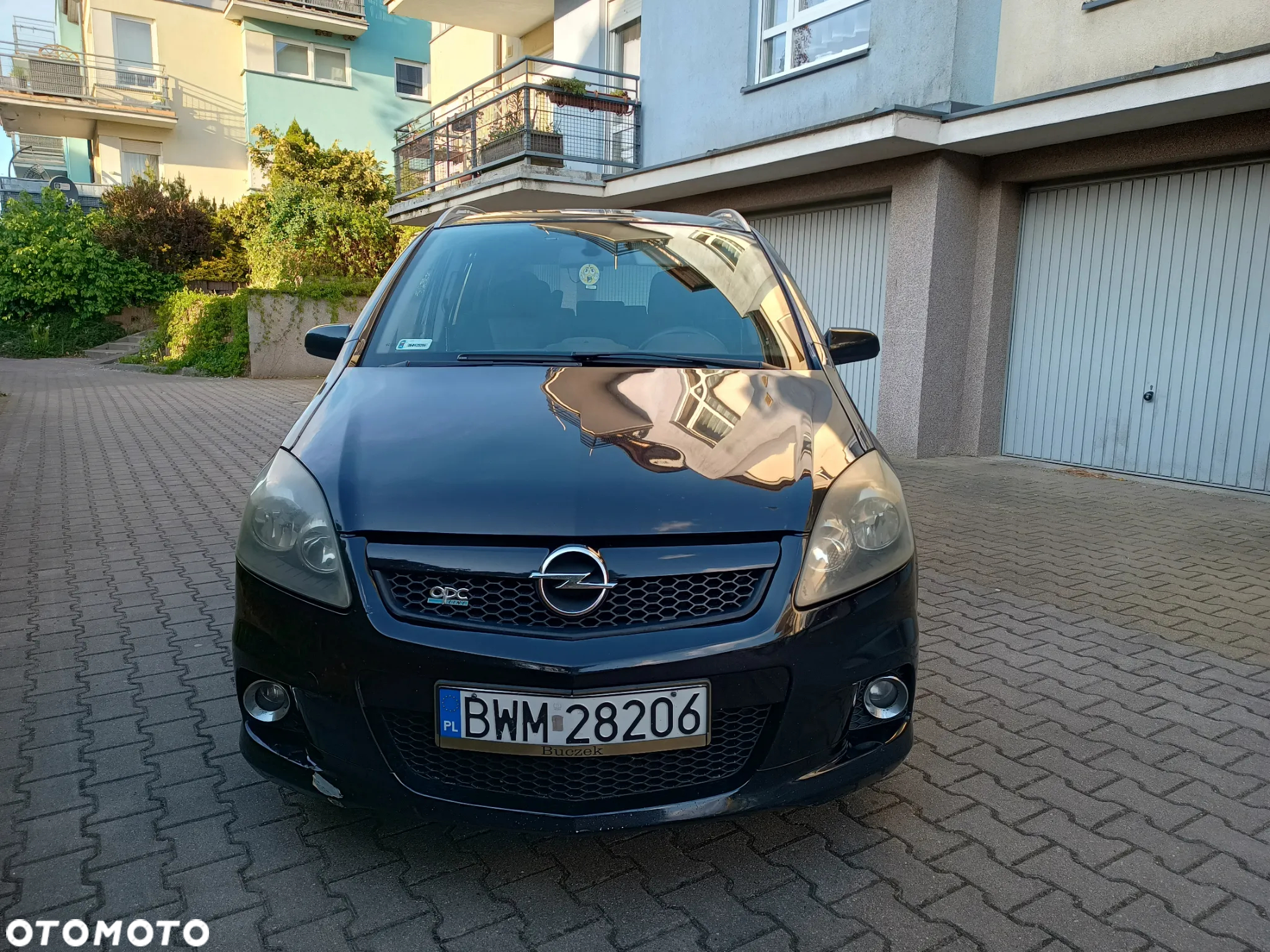 Opel Zafira 2.0 T OPC - 2