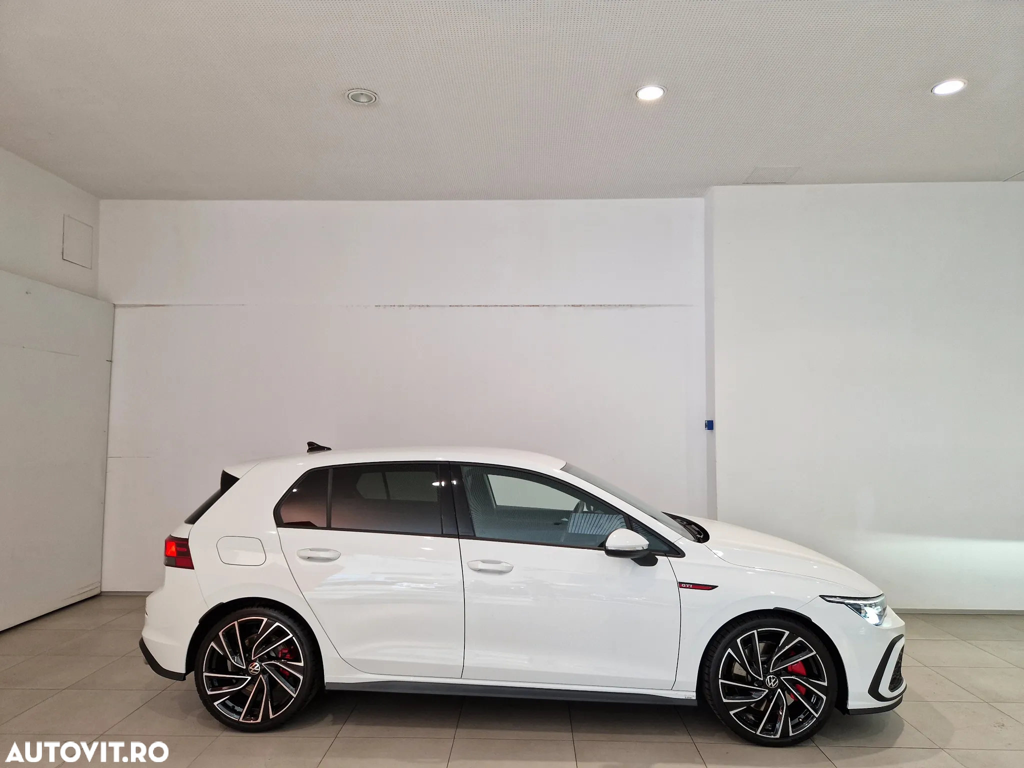 Volkswagen Golf 2.0 TSI DSG GTI - 6
