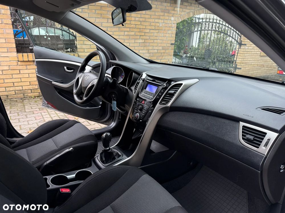 Hyundai i30 - 13