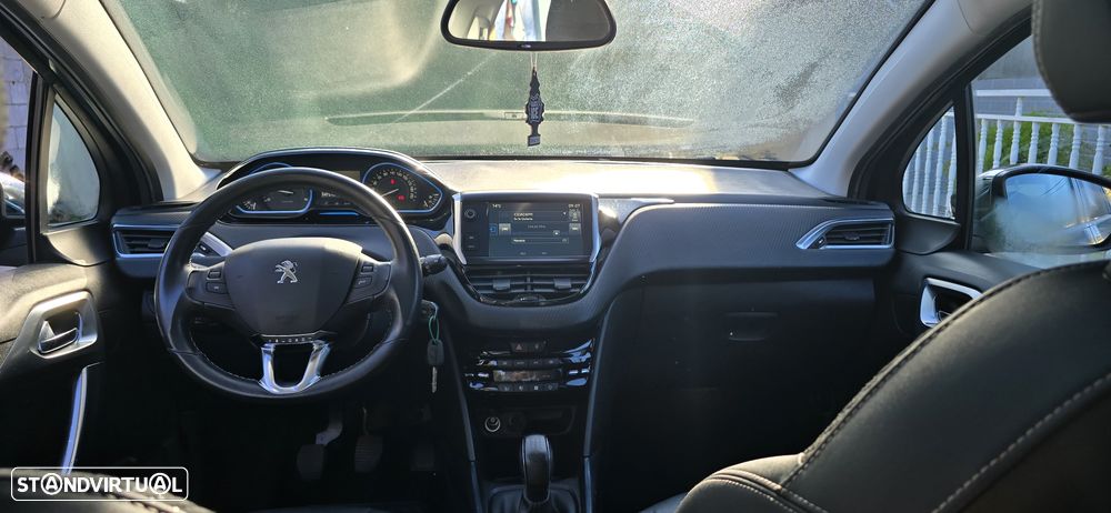 Peugeot 2008 1.6 e-HDi Allure - 7