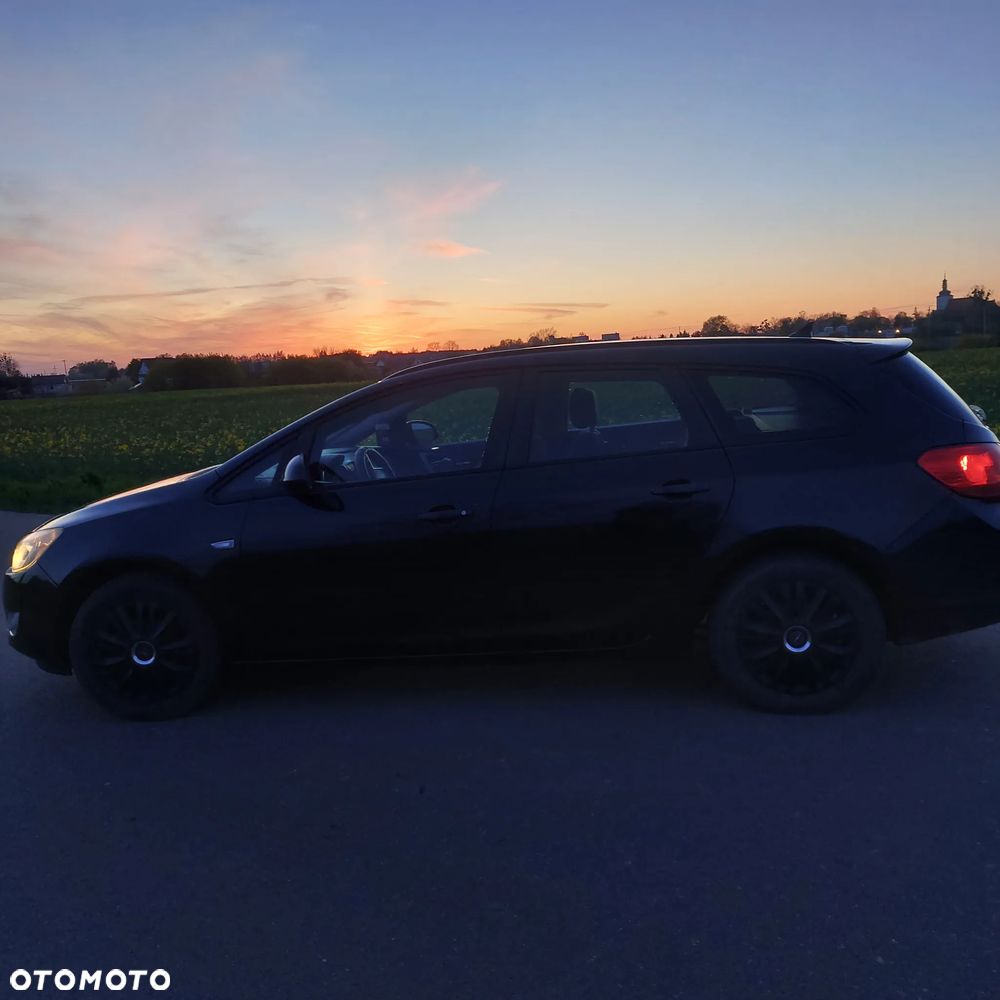 Opel Astra 1.4 T Sport - 2