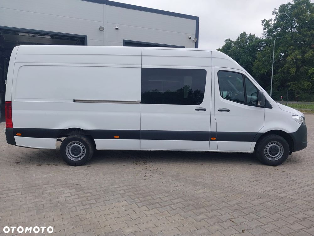 Mercedes-Benz SPRINTER MAX - 2