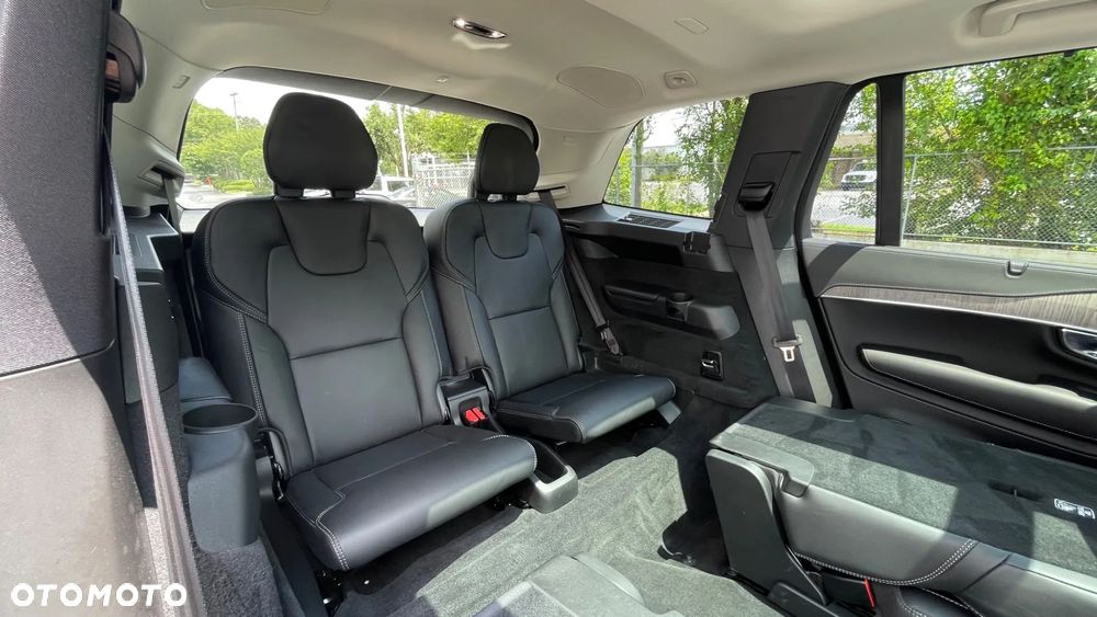 Volvo XC 90 - 26