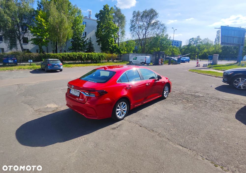 Toyota Corolla 1.8 Hybrid Comfort - 4