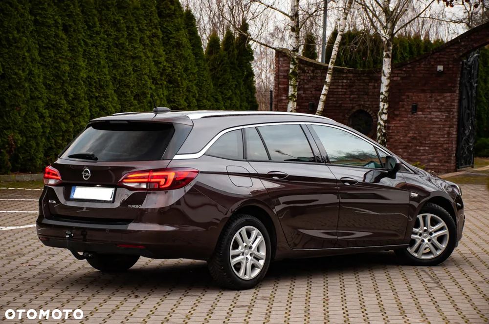 Opel Astra 1.4 Turbo Innovation - 13