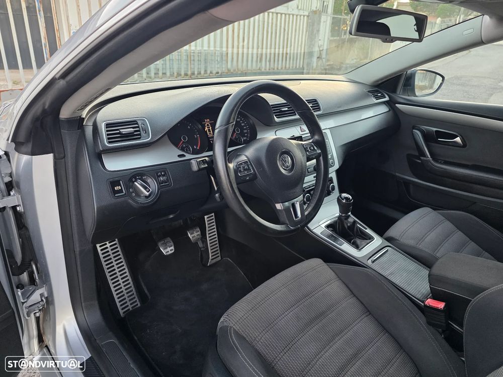 VW Passat CC 2.0 TDi Exclusive - 12