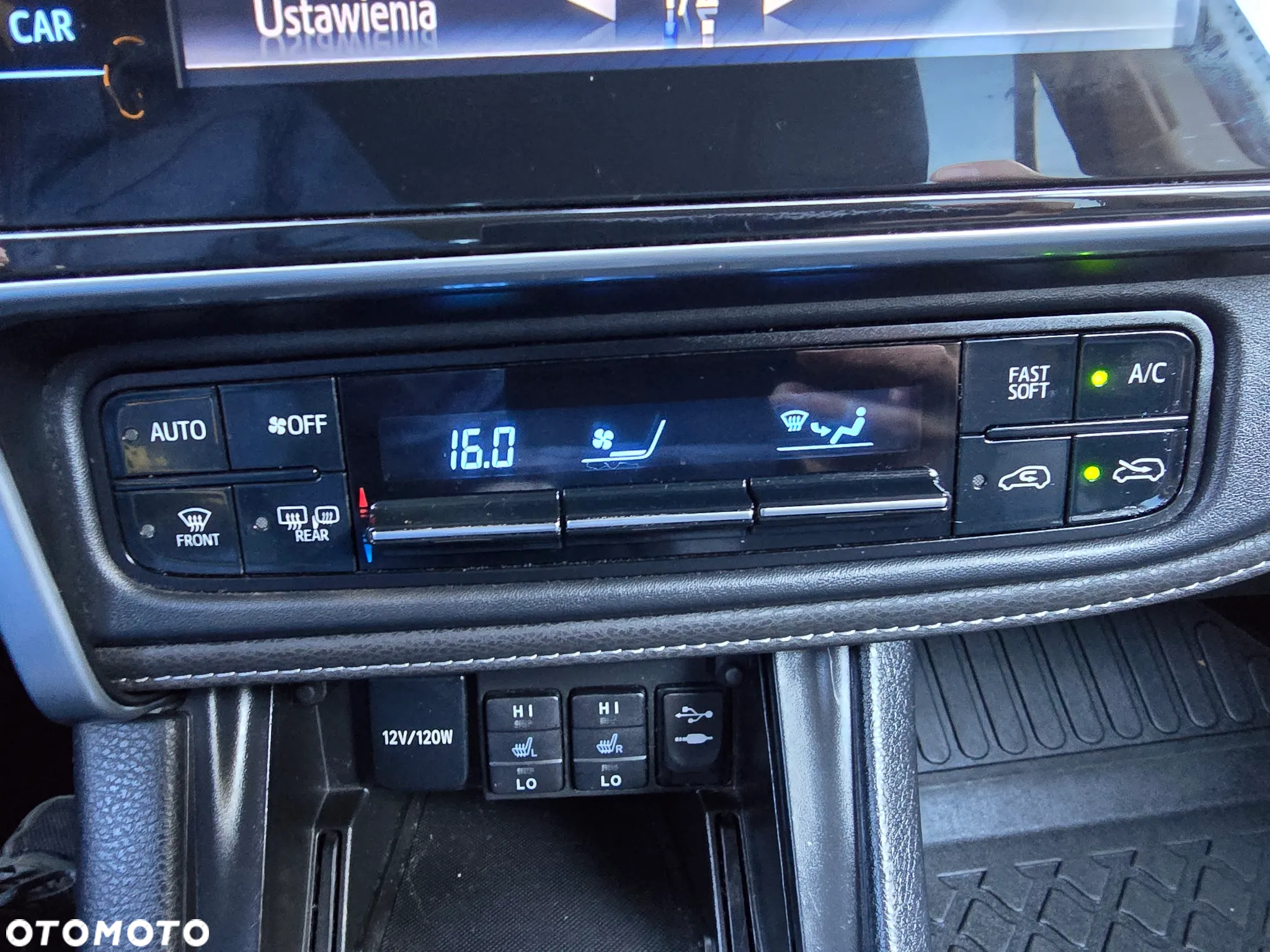 Toyota Auris 1.6 Premium - 34