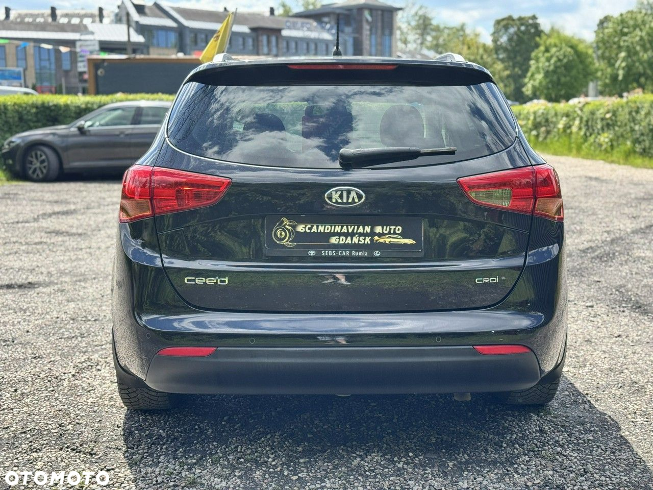 Kia Ceed Cee'd 1.6 Crdi Comfort + - 6