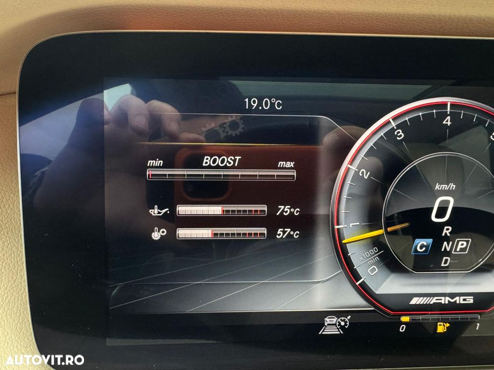 Mercedes-Benz S 63 AMG - 26