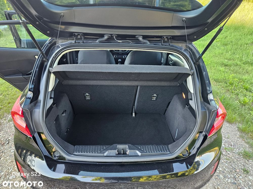 Ford Fiesta 1.1 S&S COOL&CONNECT - 16