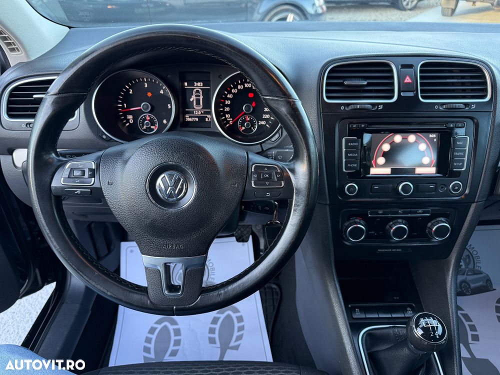 Volkswagen Golf 1.6 TDI (BlueMotion Technology) Trendline - 8