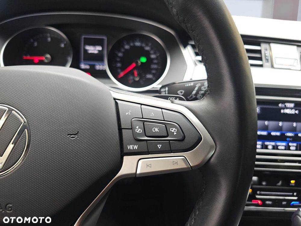 Volkswagen Passat Variant 2.0 TDI EVO Business DSG - 15