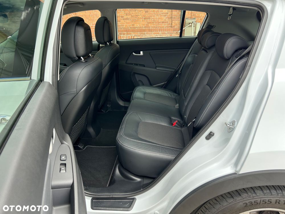 Kia Sportage 2.0 GDI 2WD Vision - 25