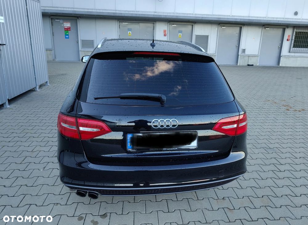 Audi A4 Avant 2.0 TDI DPF S line Sportpaket - 6