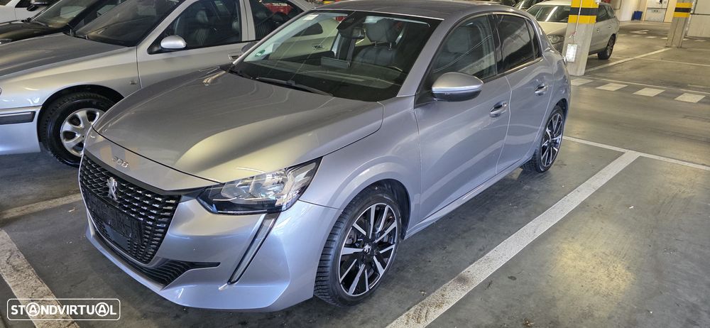 Peugeot 208 PureTech 100 Allure - 1