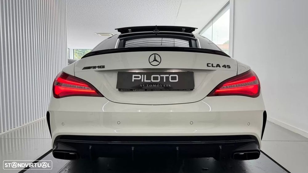 Mercedes-Benz CLA 45 AMG 4Matic 7G-DCT - 9