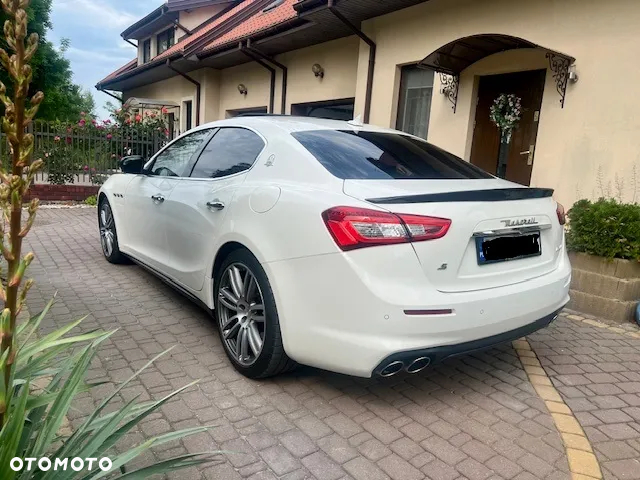 Maserati Ghibli S - 3