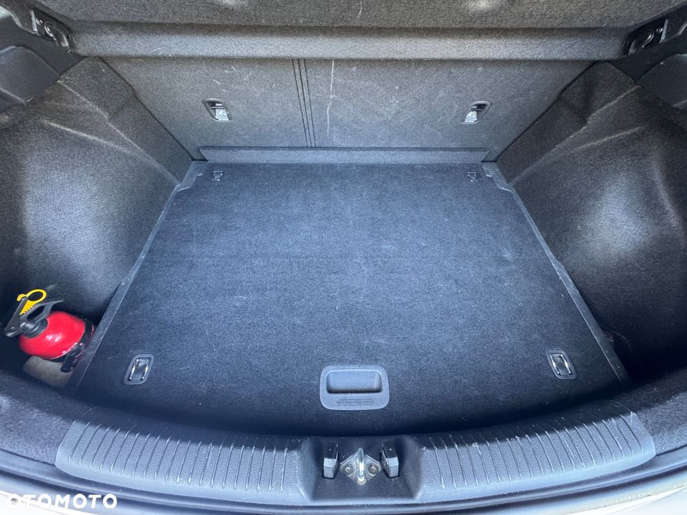 Hyundai i30 - 23