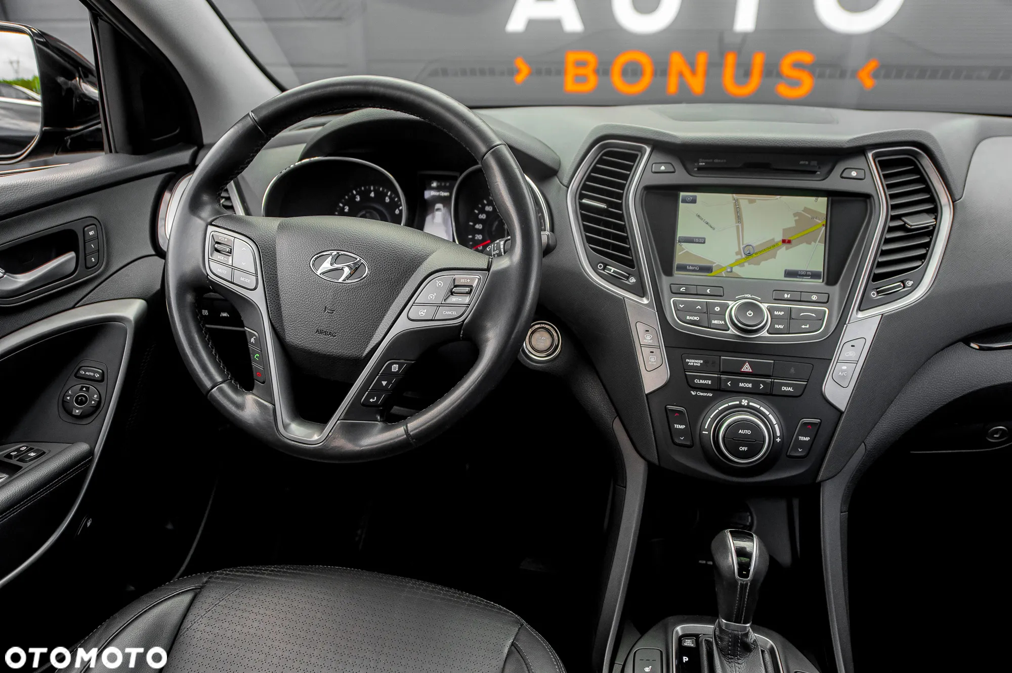 Hyundai Santa Fe - 24