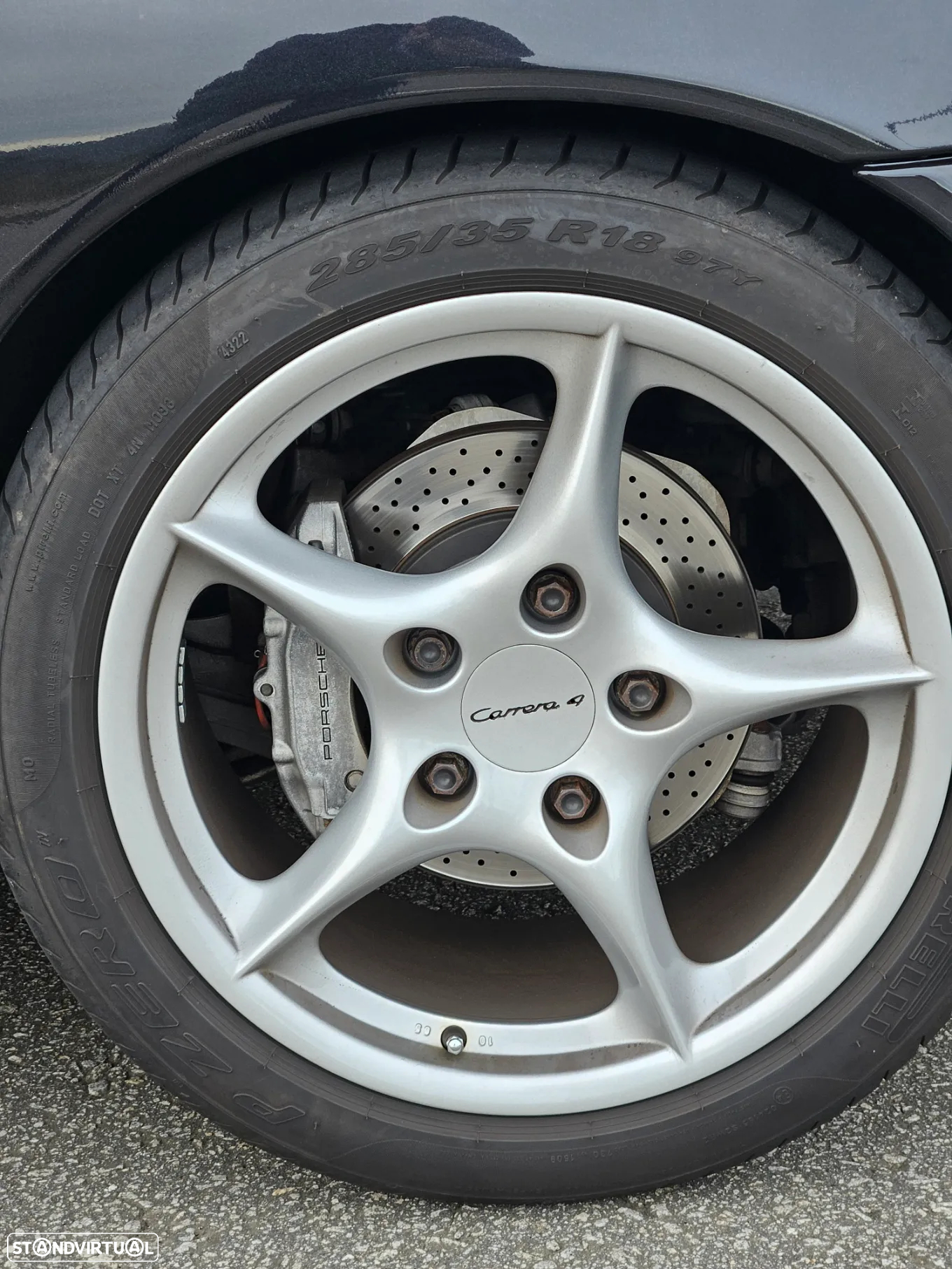 Porsche 911 (996) Carrera 4 - 15