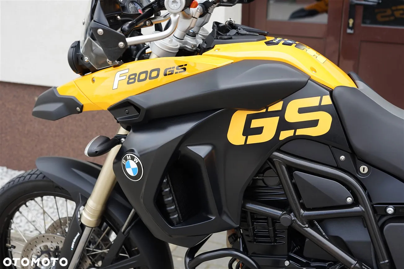 BMW F - 26
