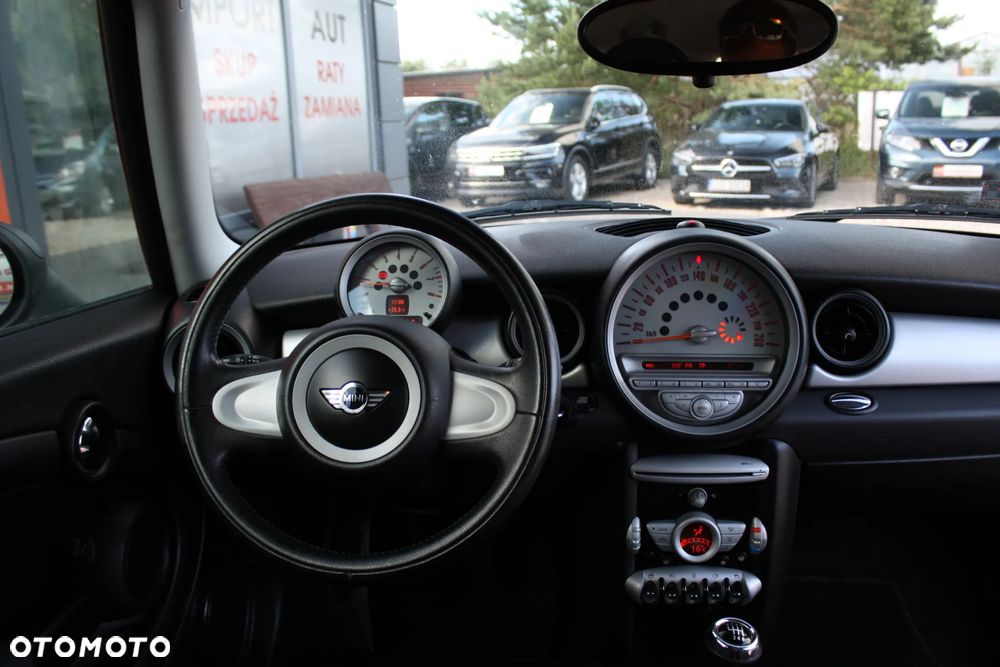 MINI ONE - 20