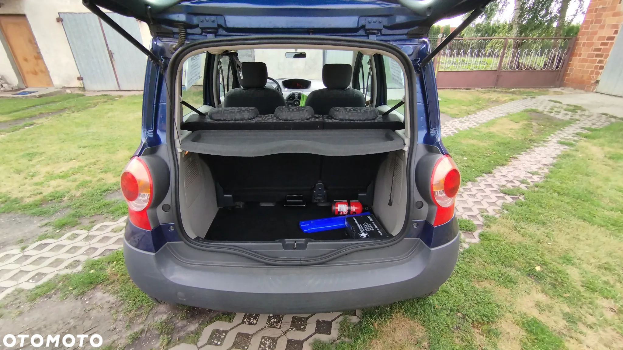 Renault Modus 1.6 16V Privilege - 9