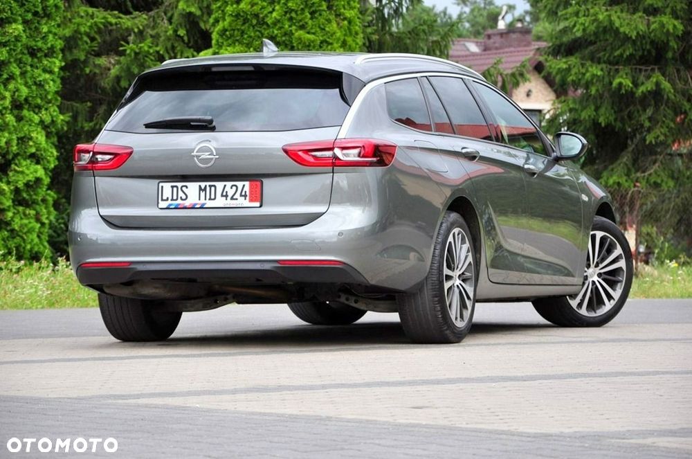 Opel Insignia - 16
