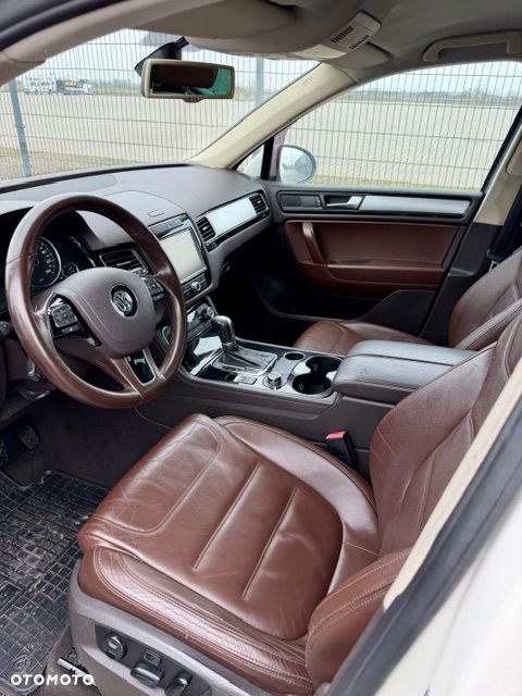 Volkswagen Touareg 3.0 V6 TDI Blue Motion DPF Automatik Exclusive - 12