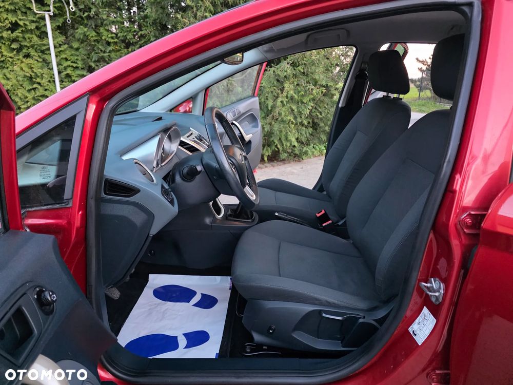 Ford Fiesta 1.25 Titanium - 27