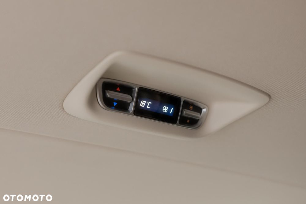 Mercedes-Benz Klasa V 250 (BlueTEC) d Avantgarde 7G-Tronic (długi) - 34