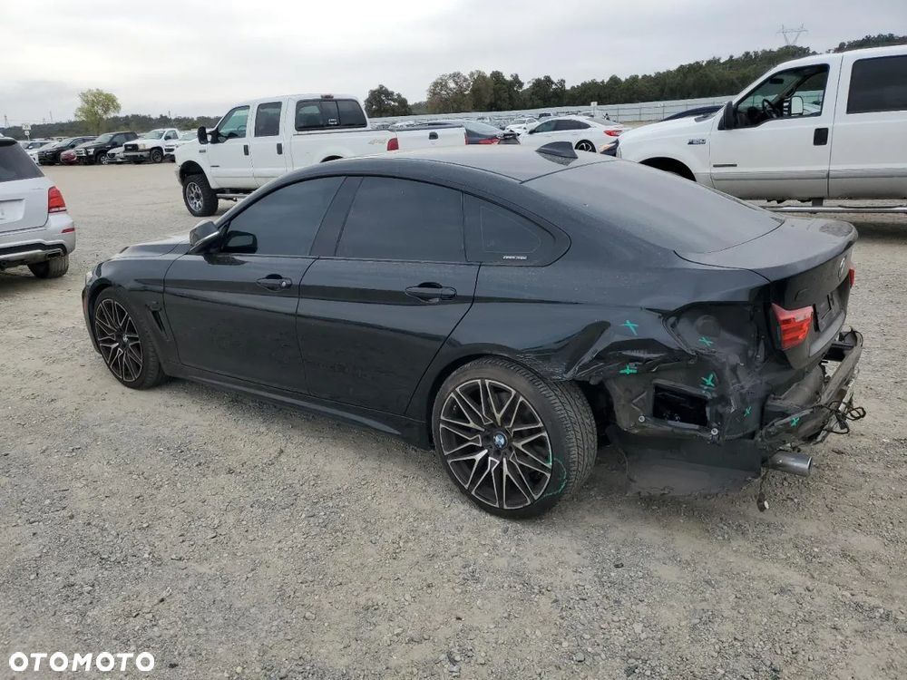 BMW Seria 4 440i xDrive M Sport - 3