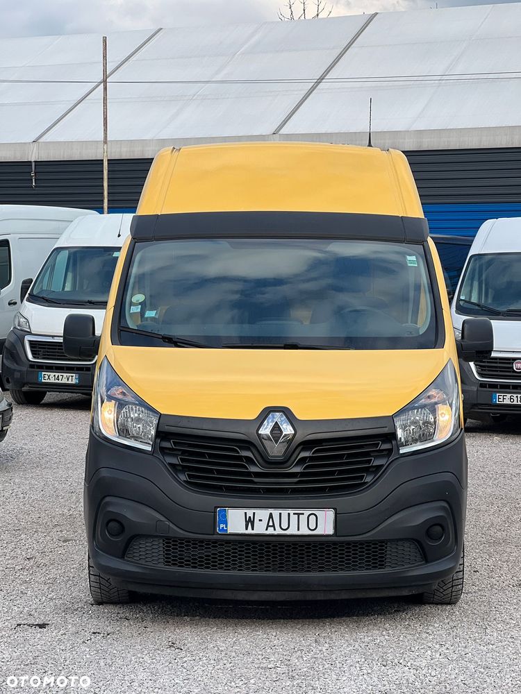 Renault Trafic - 2