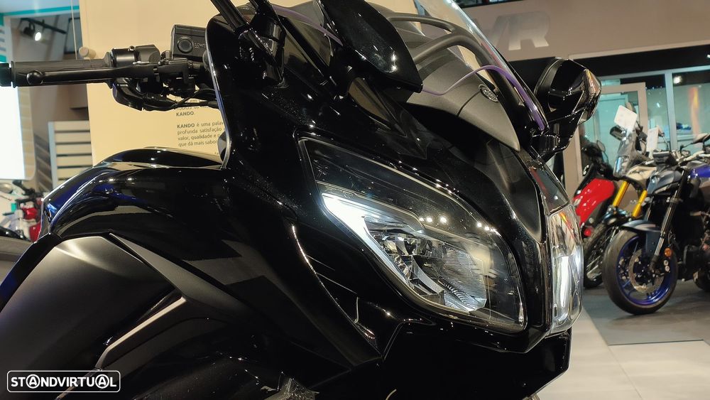Yamaha FJR 1300AE Ultimate Edition - 2