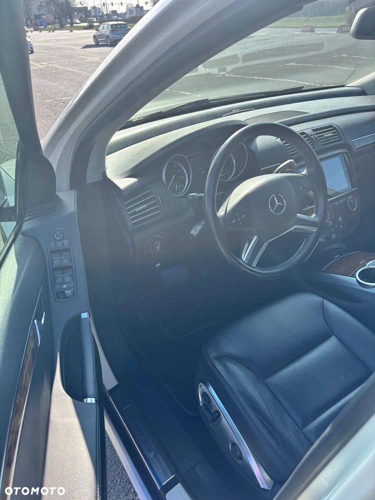 Mercedes-Benz Klasa R 350 4Matic 7G-TRONIC - 18