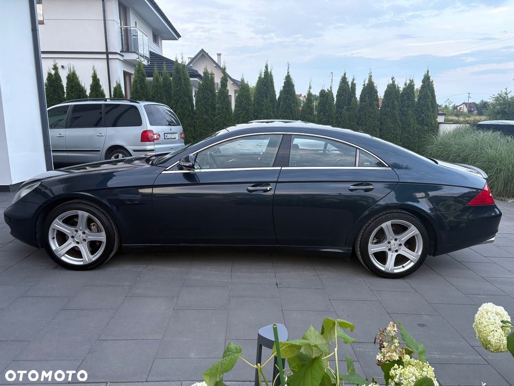 Mercedes-Benz CLS 500 - 2