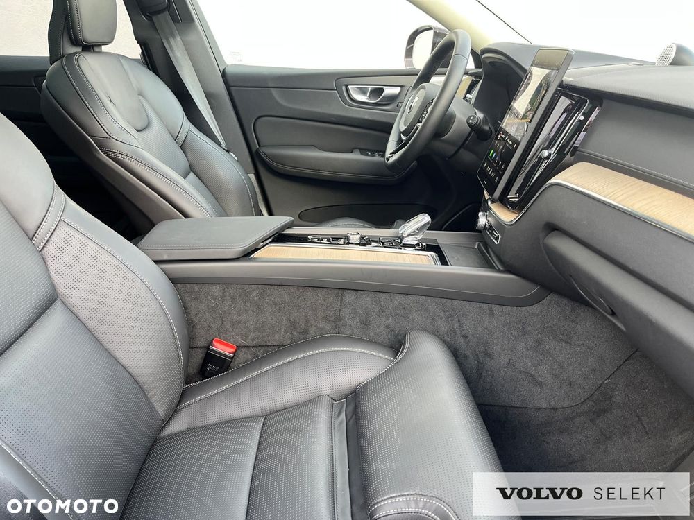 Volvo XC 60 - 26