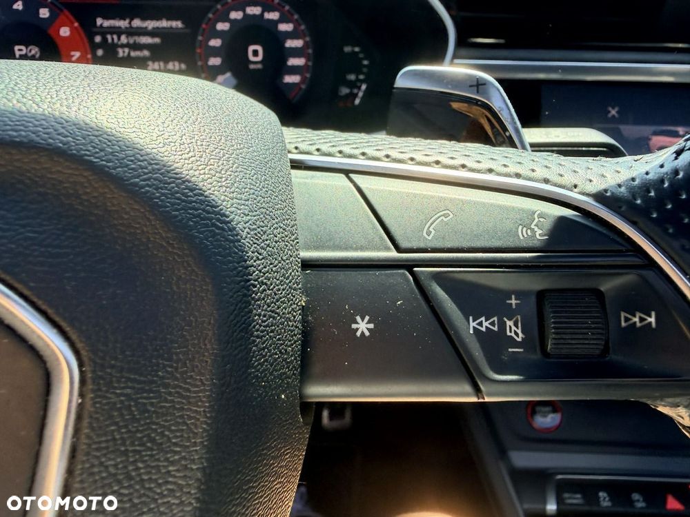 Audi RS Q3 2.5 TFSI quattro S tronic - 20