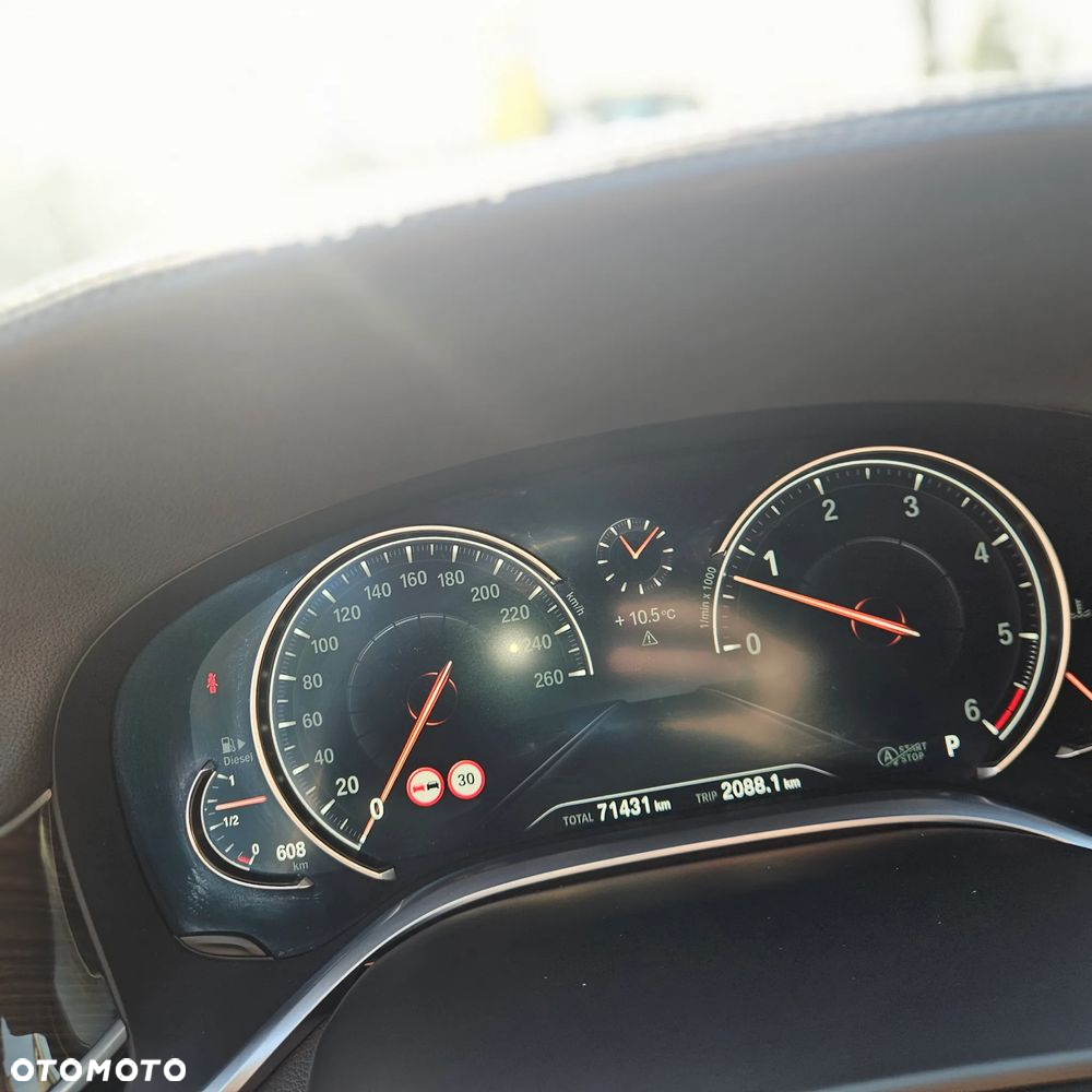 BMW Seria 7 730d - 12