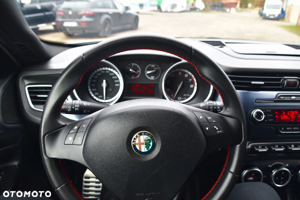 Alfa Romeo Giulietta - 17