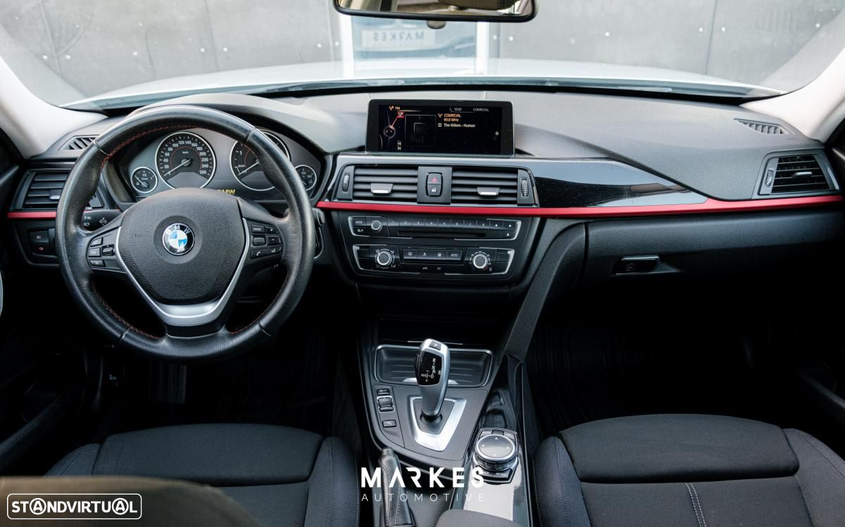 BMW 318 d Auto Line Sport - 13
