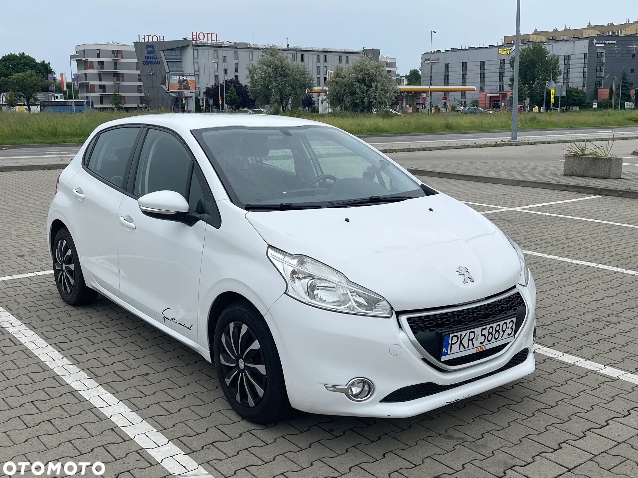 Peugeot 208 1.4 HDi Active - 1