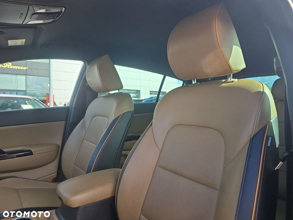 Kia Sportage - 11