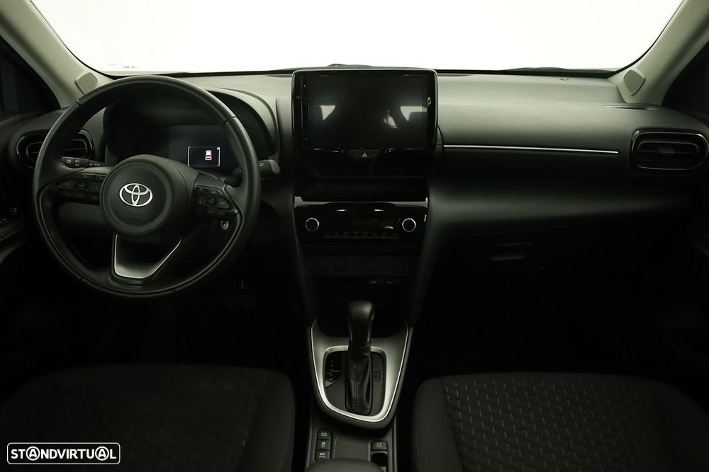 Toyota Yaris Cross 1.5 HDF Comfort - 8